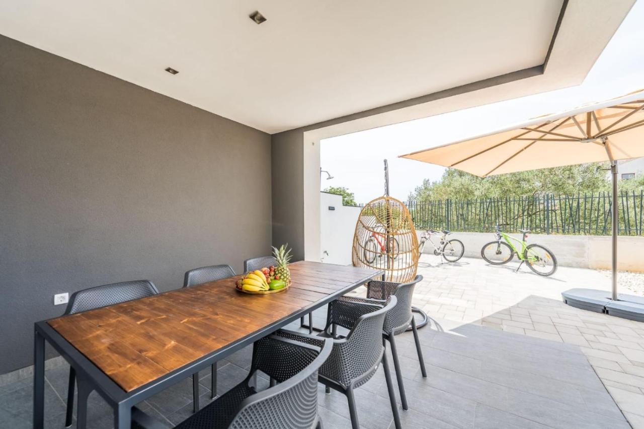 Holiday House Sukosan Zadar Exterior photo
